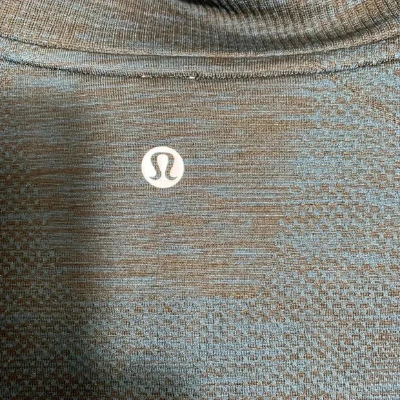 Lululemon Metal Vent Tech 1/2 Zip Pullover Mens Large Blue Long Sleeve - Picture 10 of 11